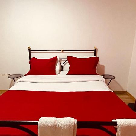 Hotel Drinos Tirana Eksteriør billede