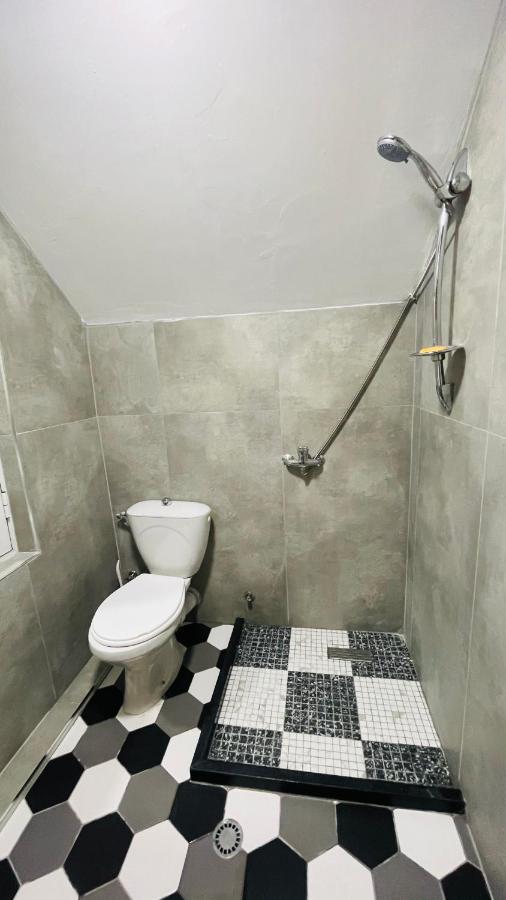 Hotel Drinos Tirana Eksteriør billede