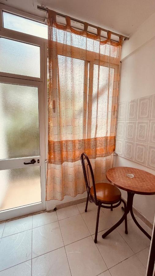Hotel Drinos Tirana Eksteriør billede