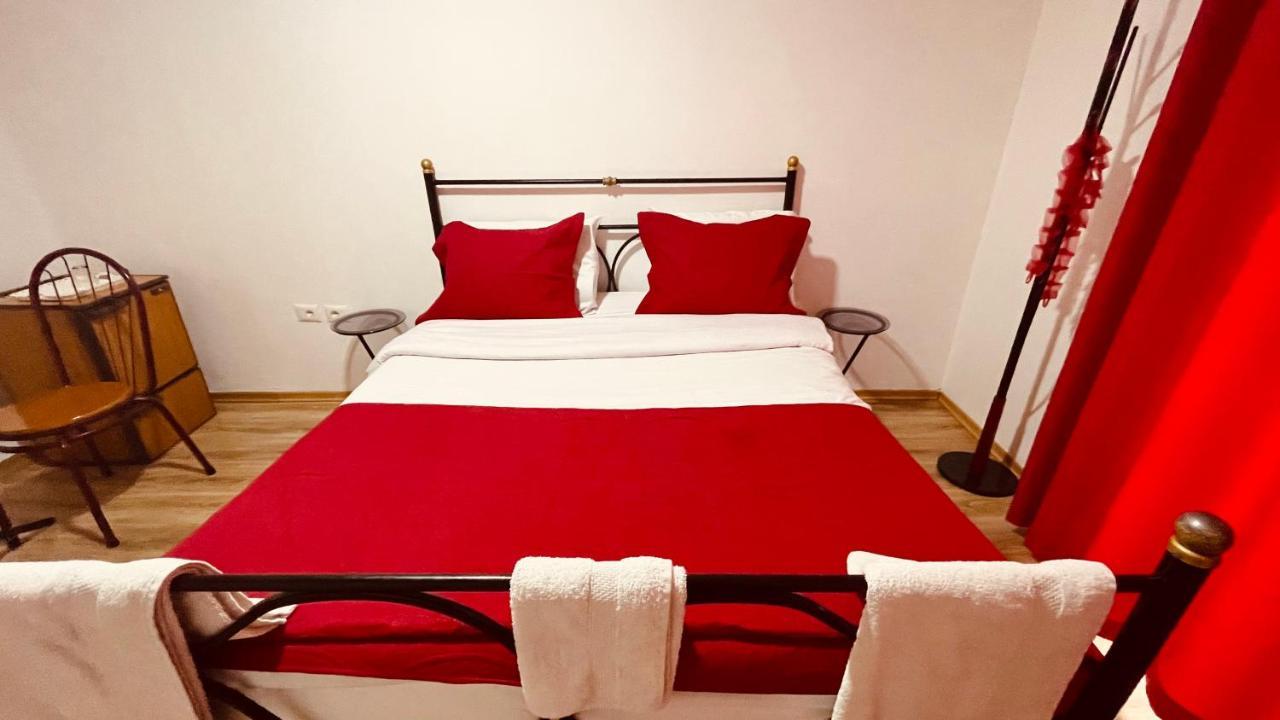 Hotel Drinos Tirana Eksteriør billede