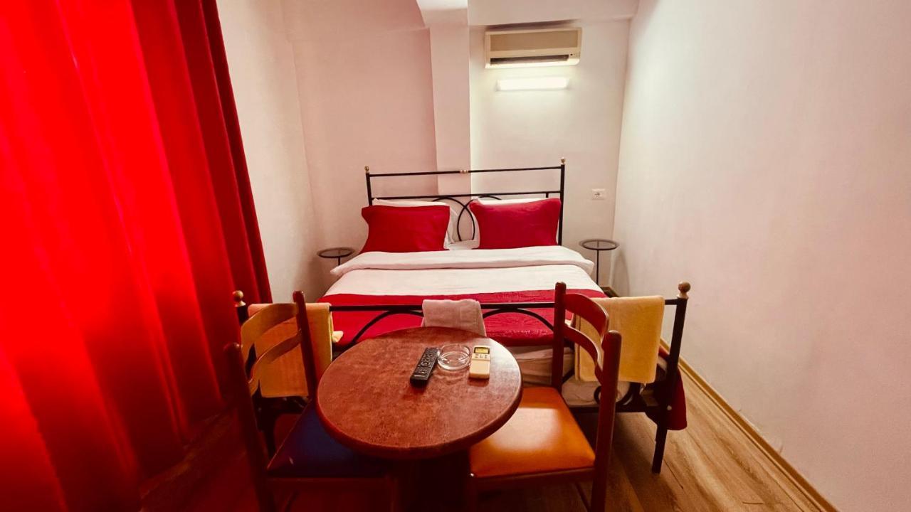 Hotel Drinos Tirana Eksteriør billede