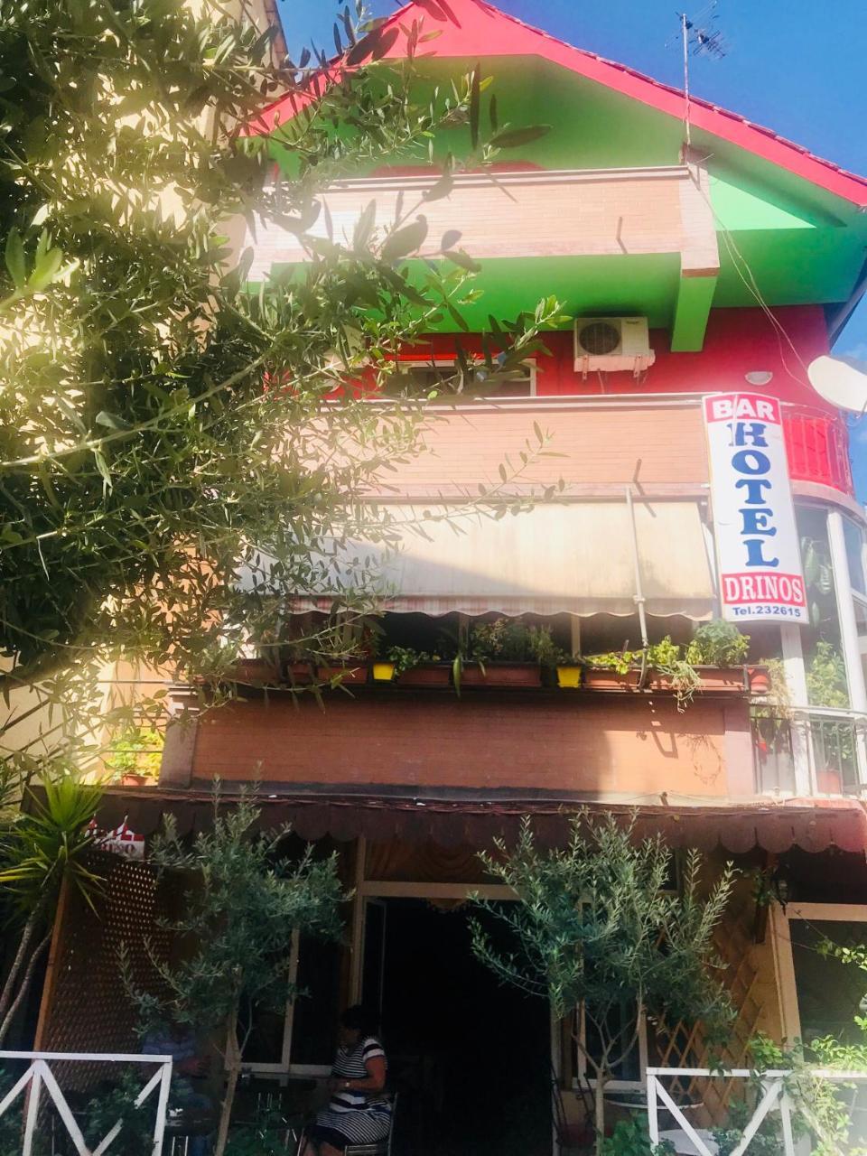 Hotel Drinos Tirana Eksteriør billede